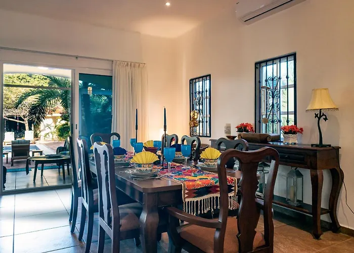 Casa Zarah - Hacienda Family - Pool And 2-block To * Puerto Morelos