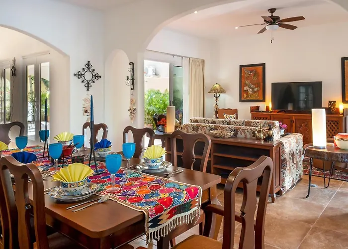 Casa Zarah - Hacienda Family - Pool And 2-block To Pousada *