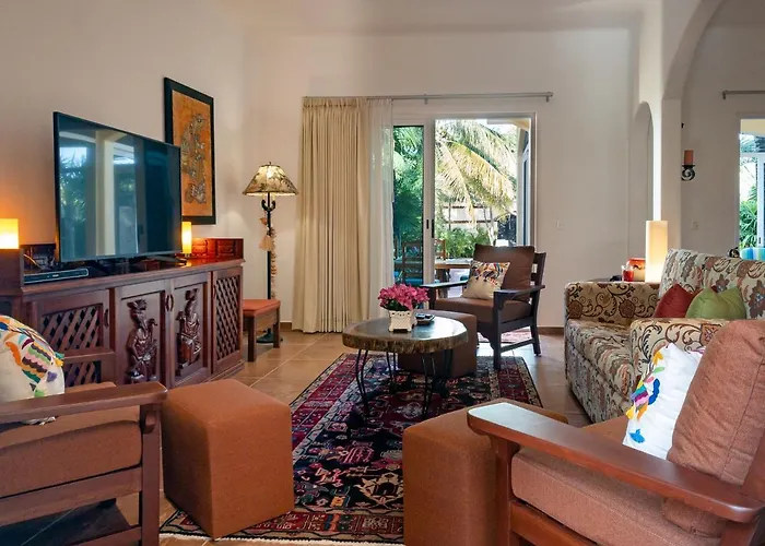 Casa Zarah - Hacienda Family - Pool And 2-block To Puerto Morelos